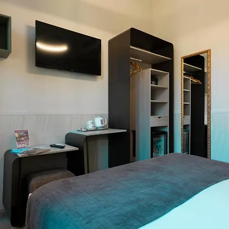 Hotel De' Clementi 2*