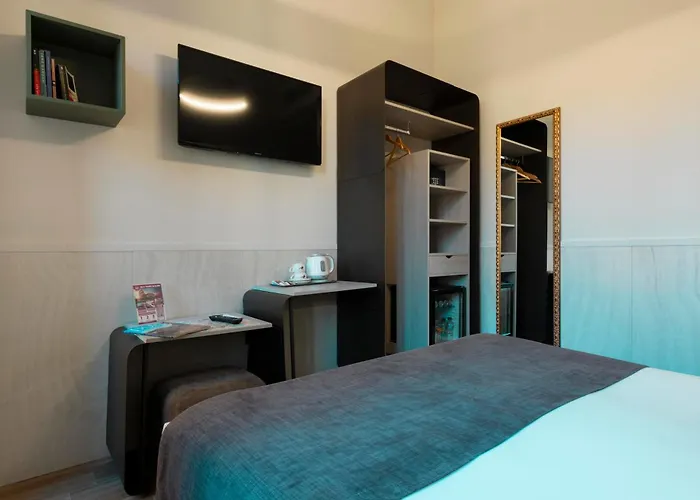 Hotel De' Clementi 2*